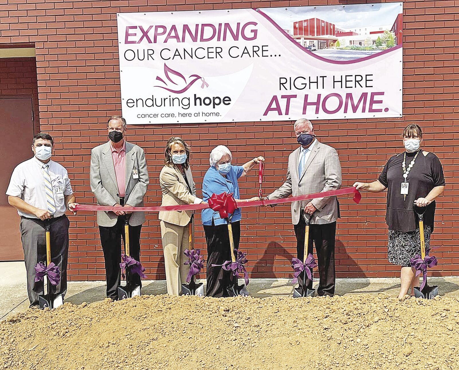 Cancer Center ribbon cutting